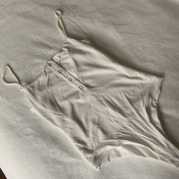 Womens Emory Park White Bodysuit - size Small - Picture 2 of 6